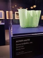 Alvar aalto jarron en museo